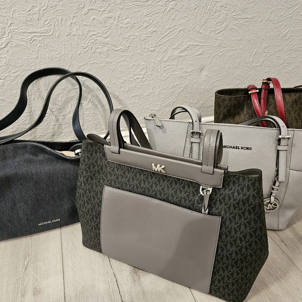 Purse - Picture 5 of 8